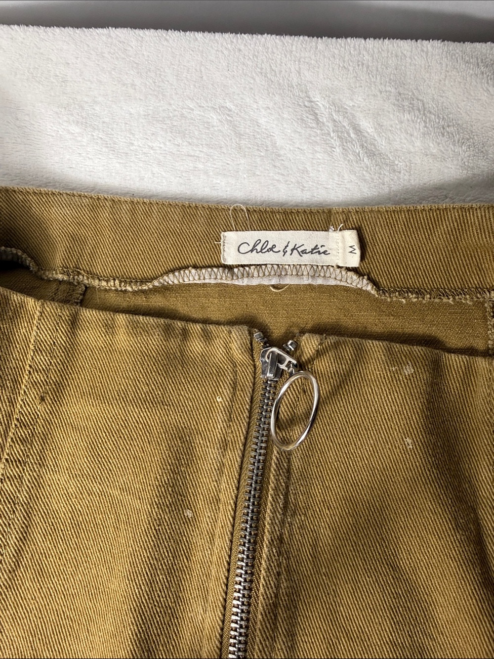 Chloe & Katie Olive Mini Skirt - Picture 2 of 6